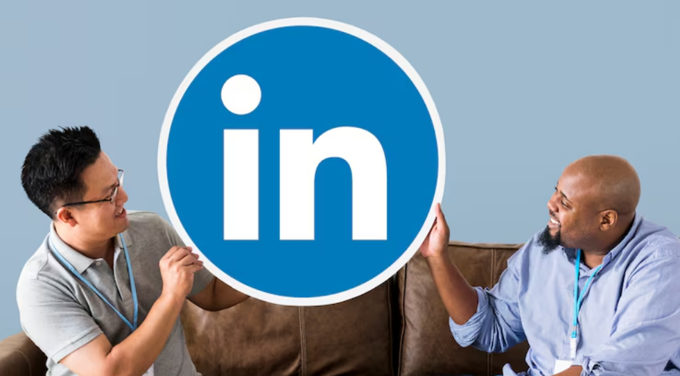The Power of LinkedIn Groups in B2B Community Building